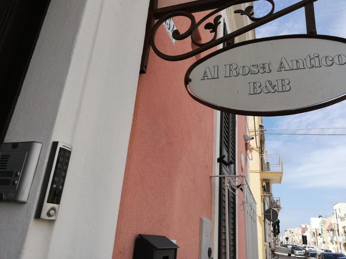 Hotel Al Rosa Antico Monopoli Esterno foto