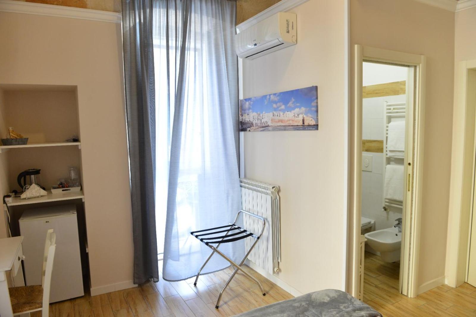 Hotel Al Rosa Antico Monopoli Esterno foto
