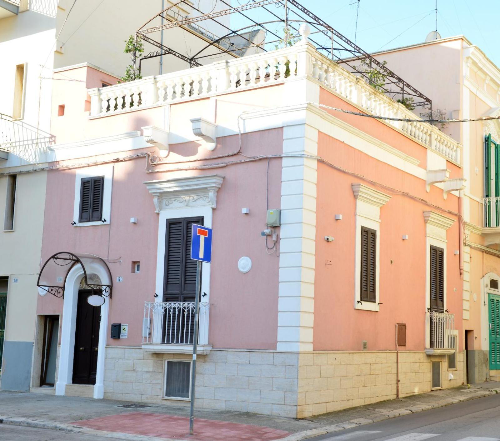 Hotel Al Rosa Antico Monopoli Esterno foto